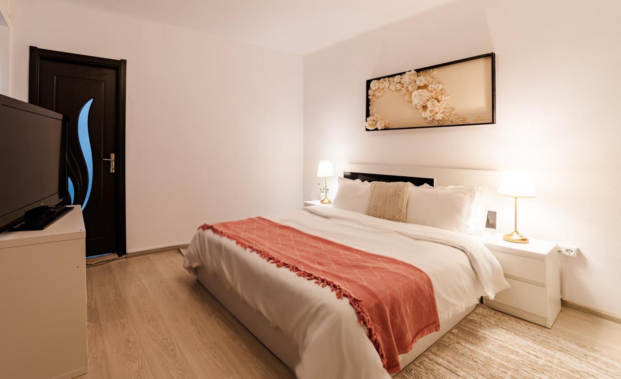 Albert Residence With Complimentary Parking Брашов Экстерьер фото